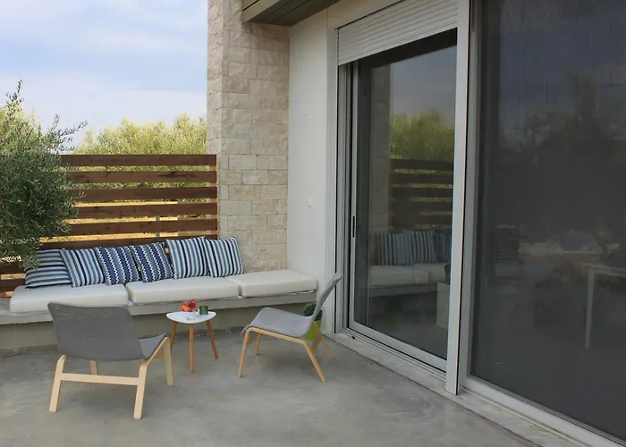 Meli Seaside ヴィラ チラニ