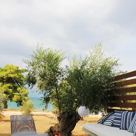 Meli Seaside Villa *