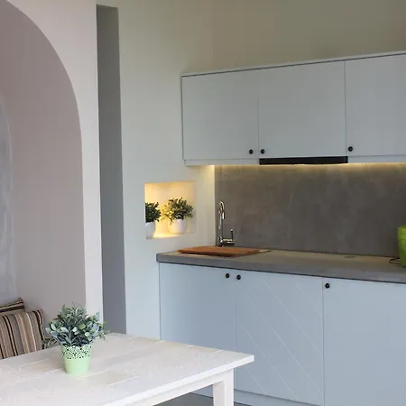 Meli Seaside Villa *