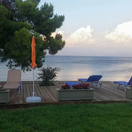 Villa Meli Seaside Chrani